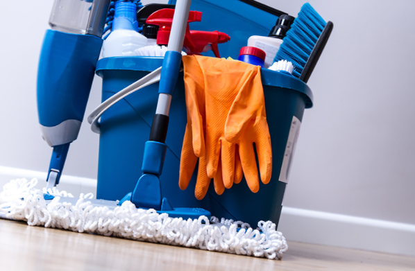 Cleaning contractor