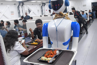 Robot Delivery Food: What's New