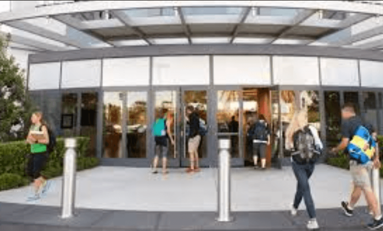 9094676085: Customer Assistance Number