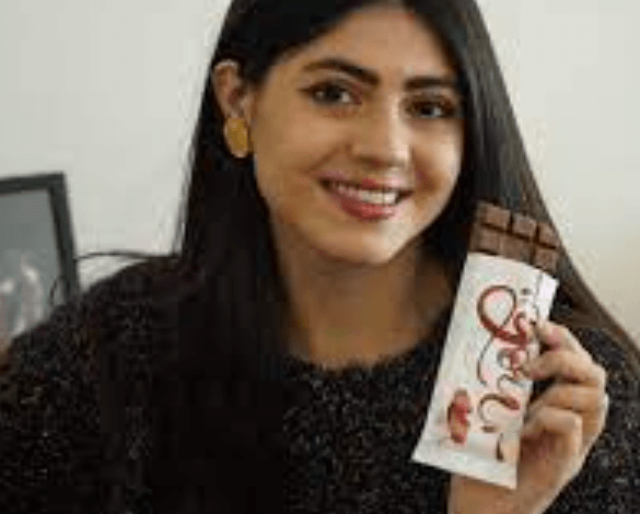 Zisnevernottheone: Custom Online Profile