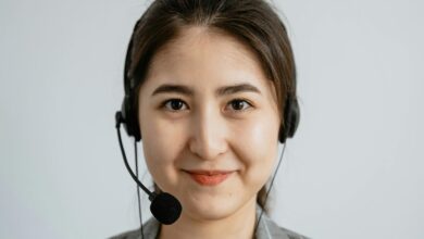 business customer service hotline