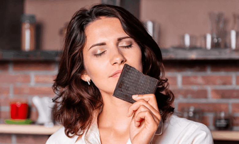 The Science Behind Scent Throw: Why Chocolate & Vanilla Blend So Well