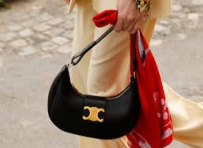 Why Shoulder Bags Remain a Timeless Fashion Essential
